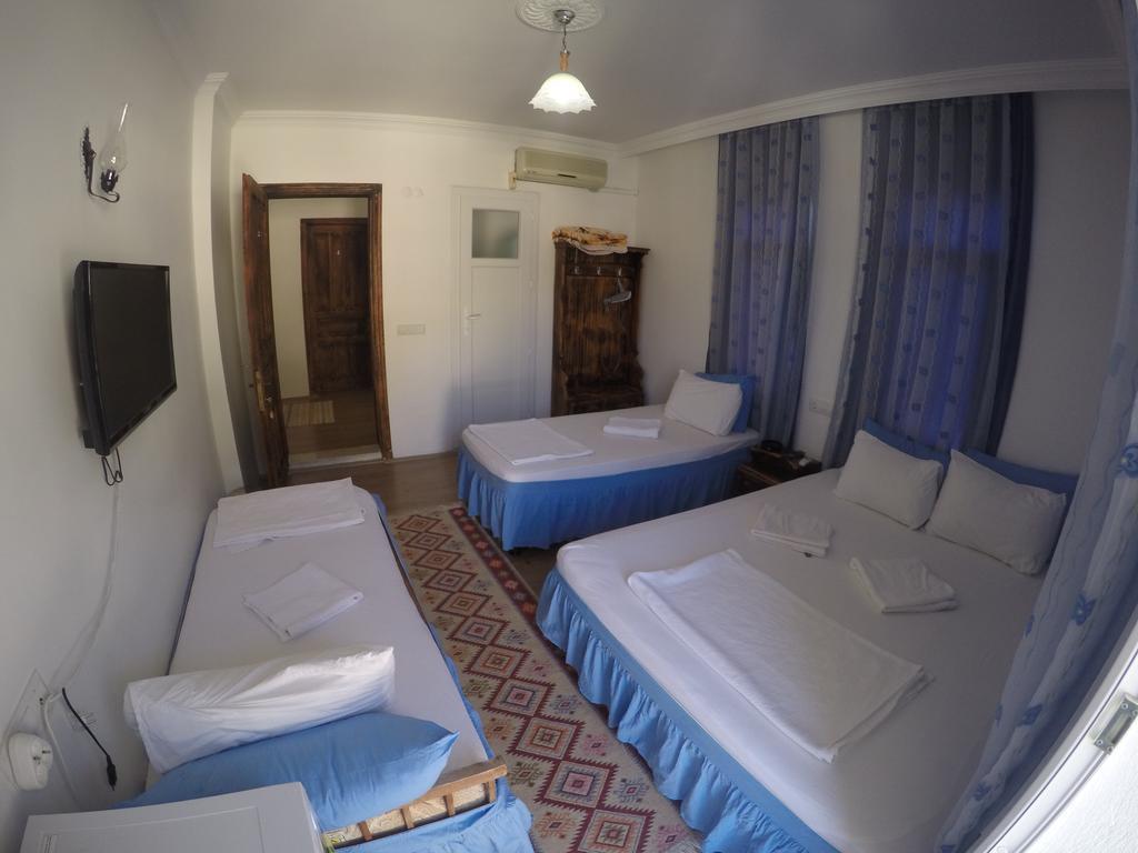 Akkin Pansiyon Hotel Kaş Exterior photo